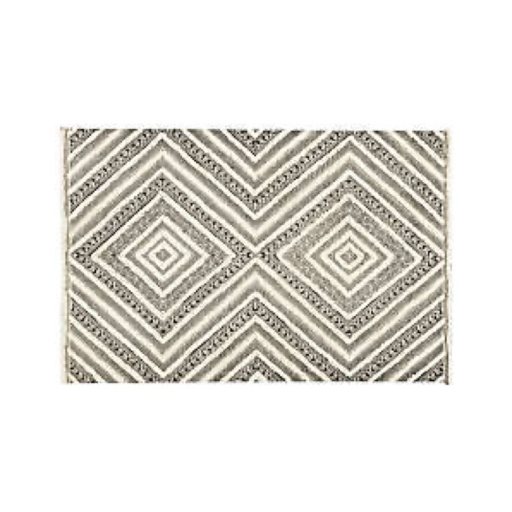NWT - BOHO RUG - Picture 4 of 10